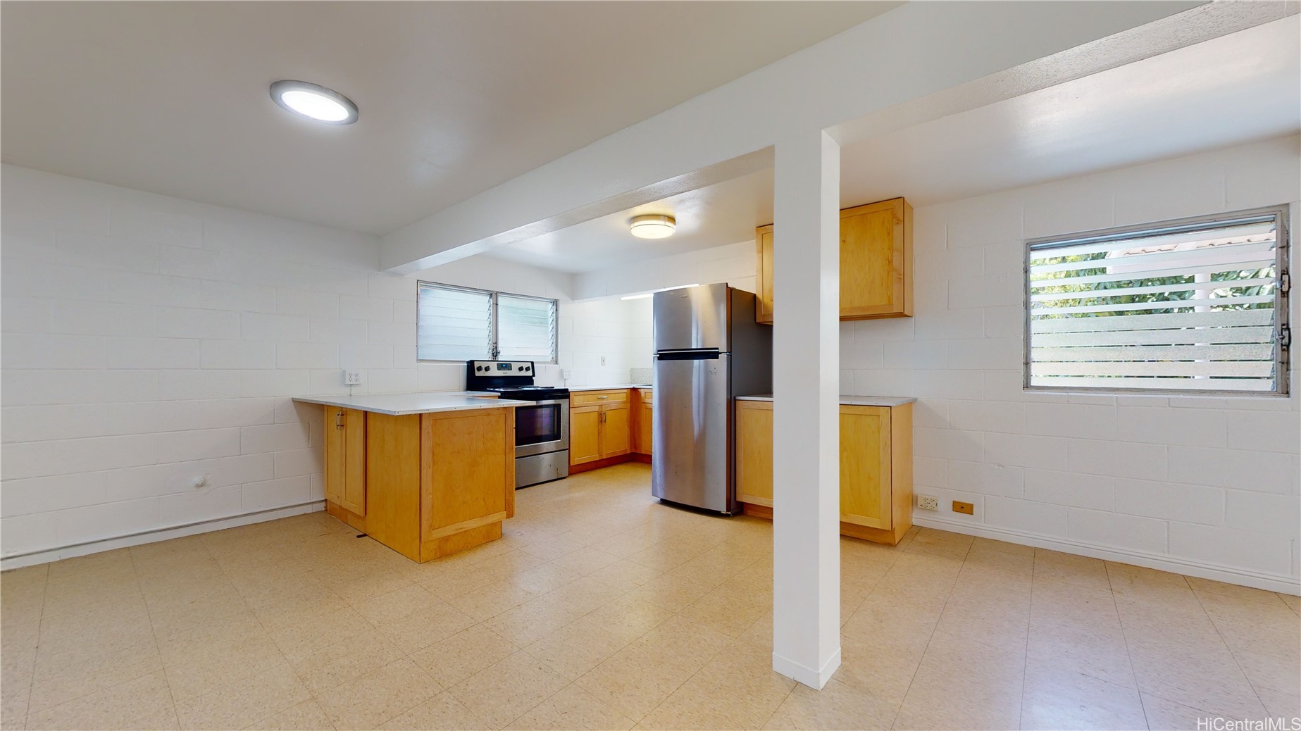 2128 Gertz Lane E Property Photo 4