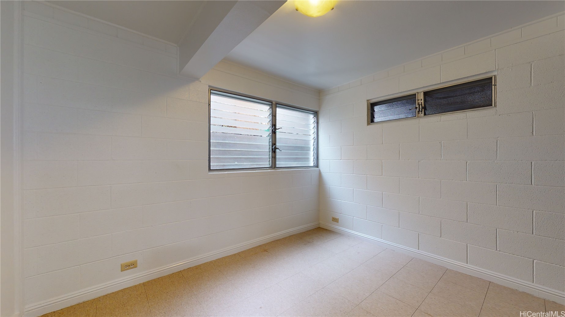 2128 Gertz Lane E Property Photo 15