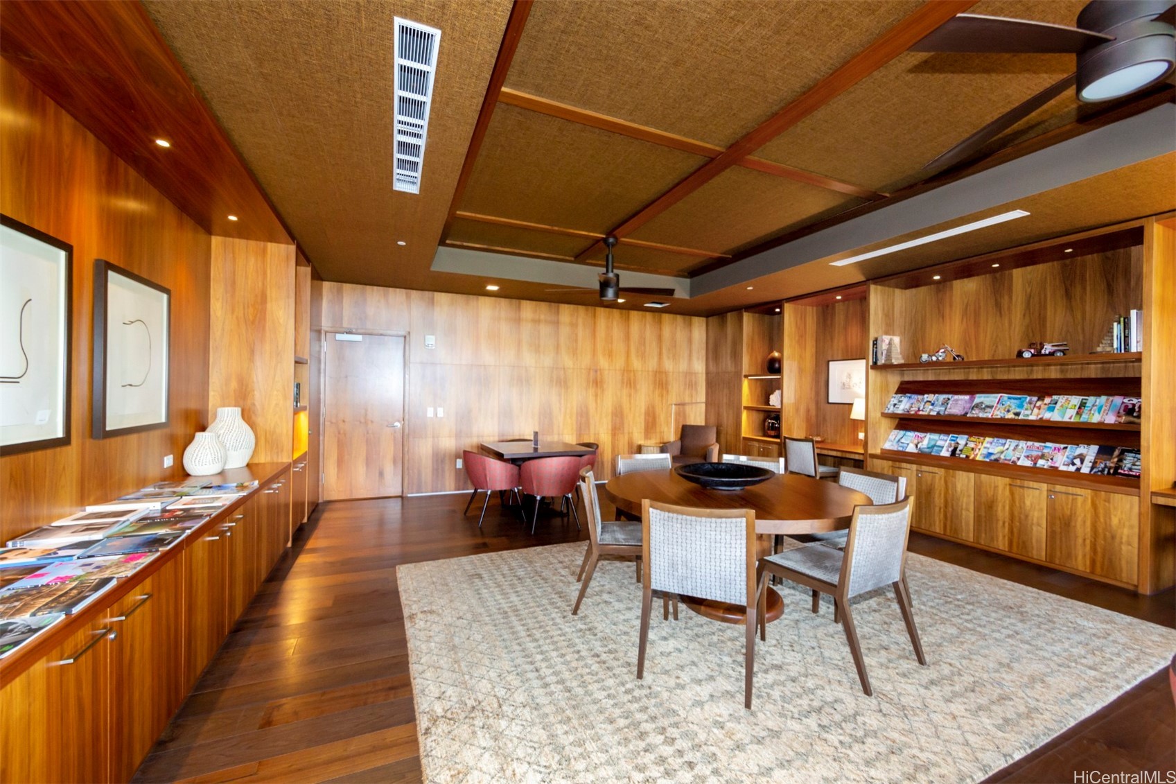 1555 Kapiolani Boulevard 1611 Property Photo 24