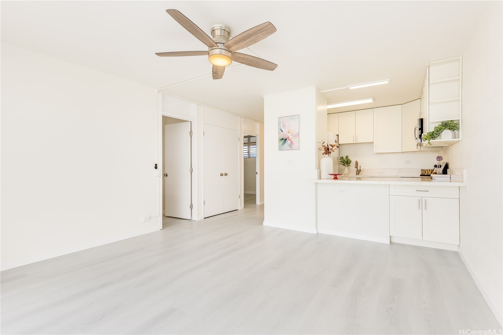 950 Lehua Avenue 903 Property Photo 1