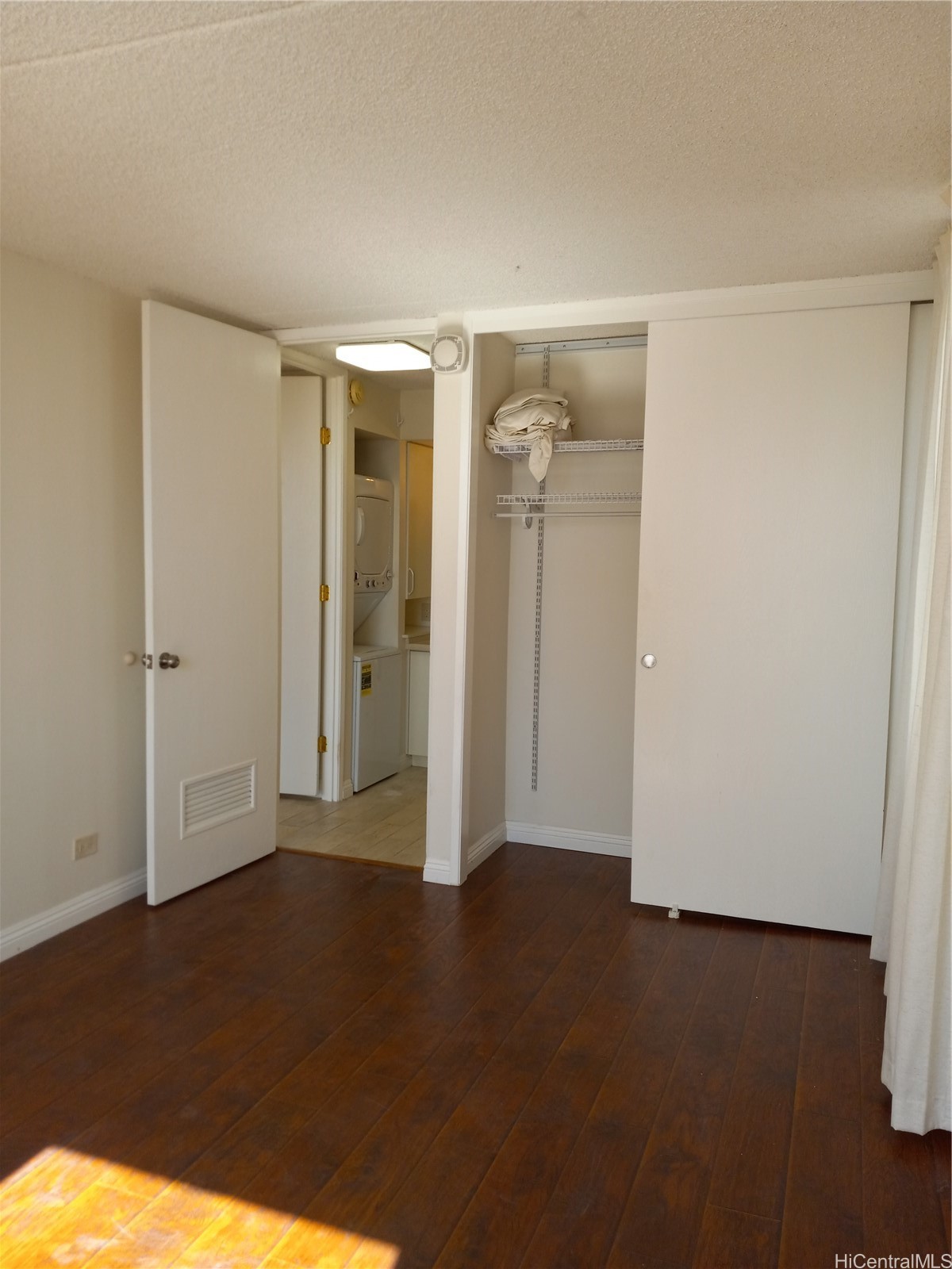 411 Hobron Lane 2901 Property Photo 9