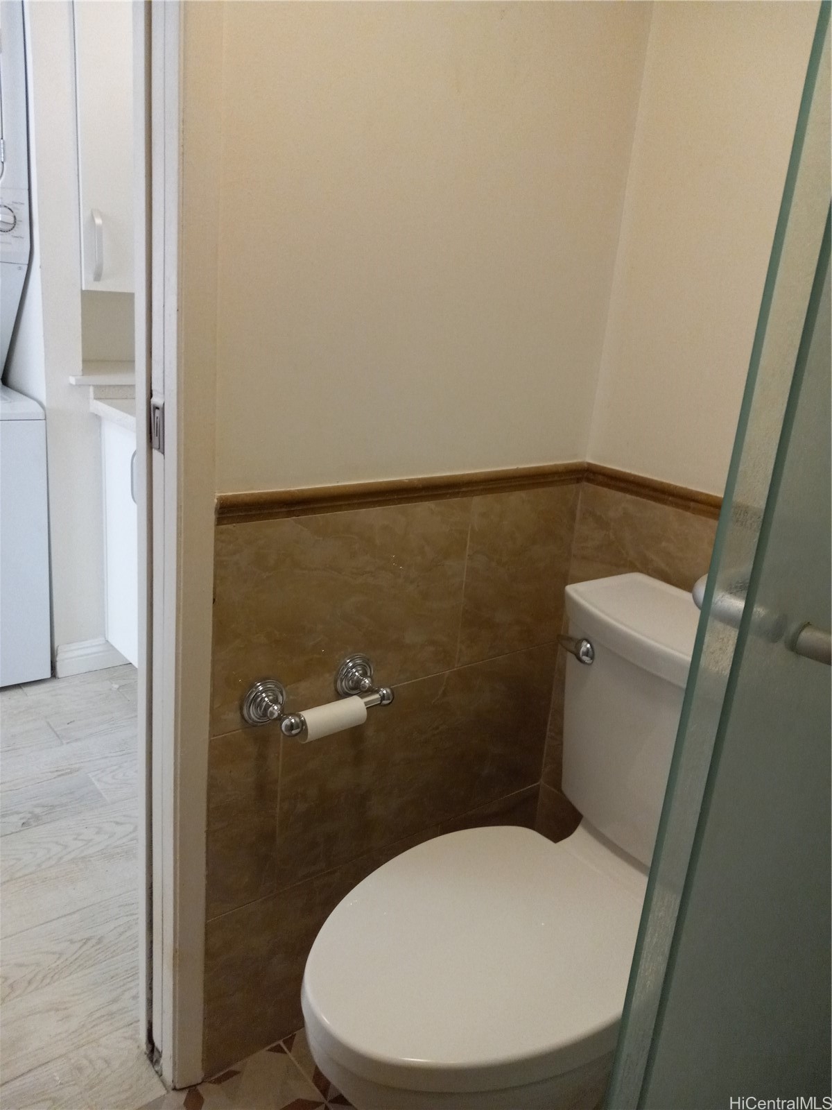 411 Hobron Lane 2901 Property Photo 13