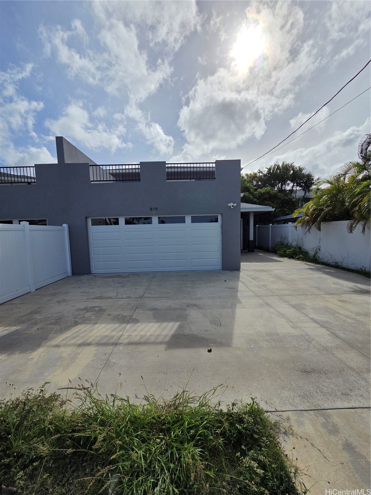 839 Oneawa Street Property Photo 1