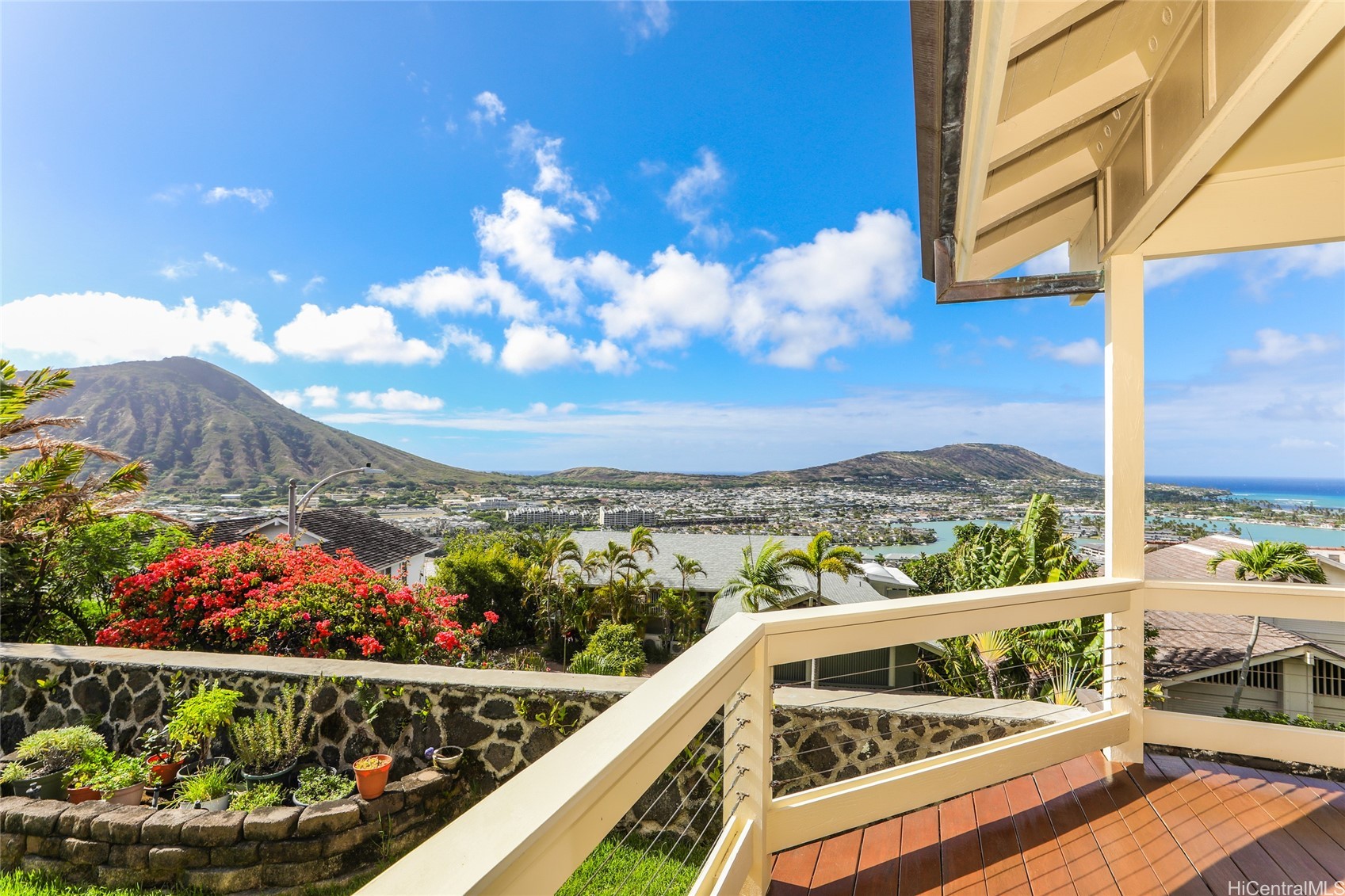 889 Kaohe Place Property Photo 1