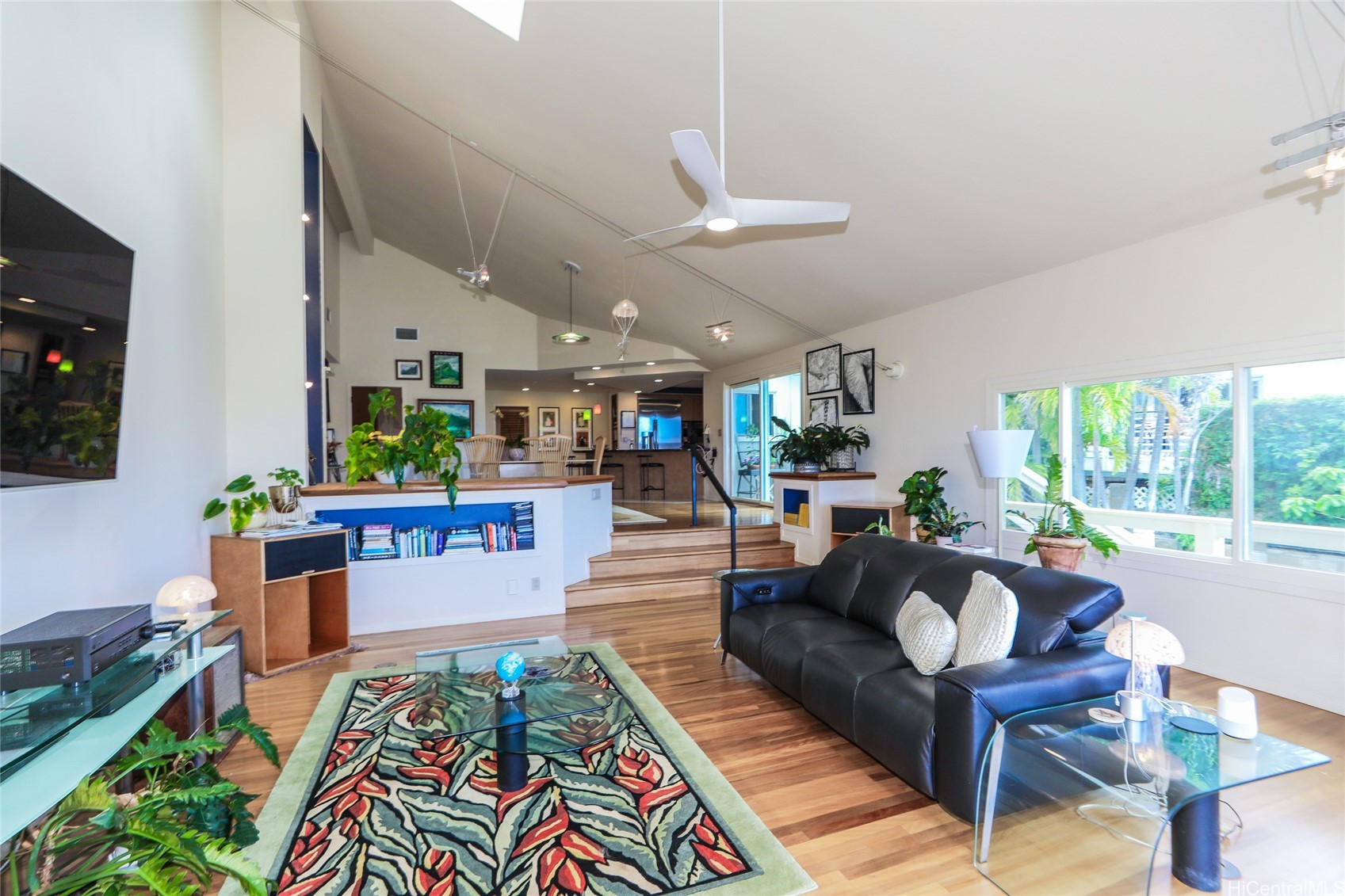 889 Kaohe Place Property Photo 8