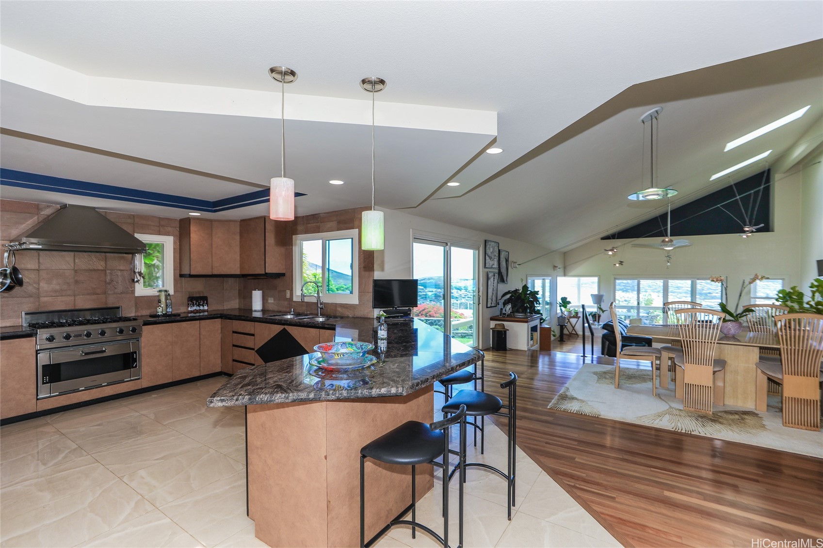 889 Kaohe Place Property Photo 10