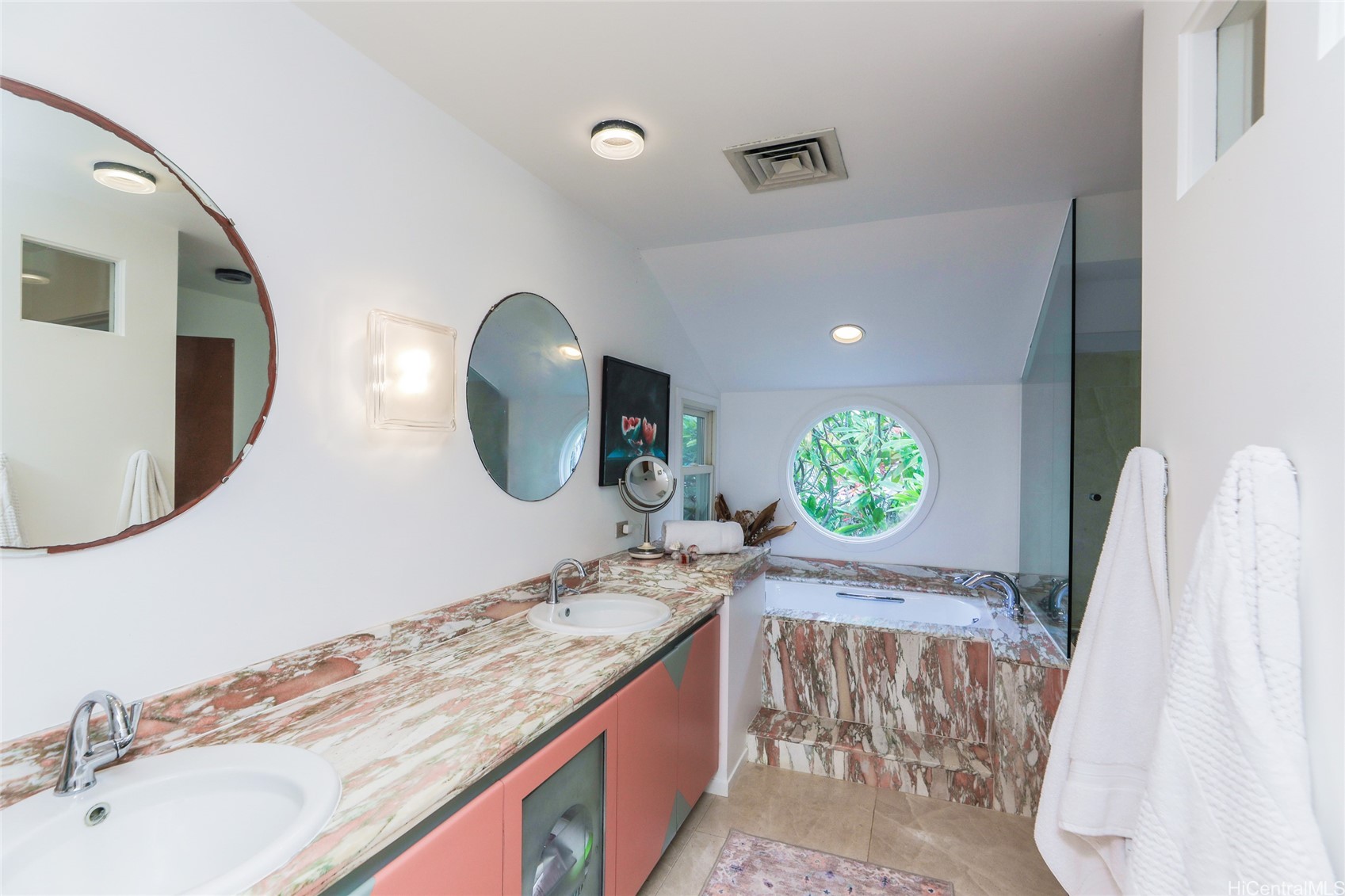 889 Kaohe Place Property Photo 16