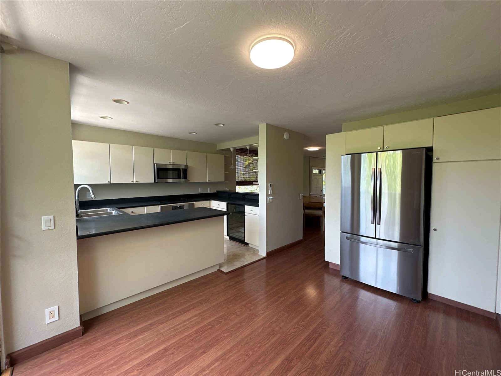 123 Maunalua Avenue 15 Property Photo 3