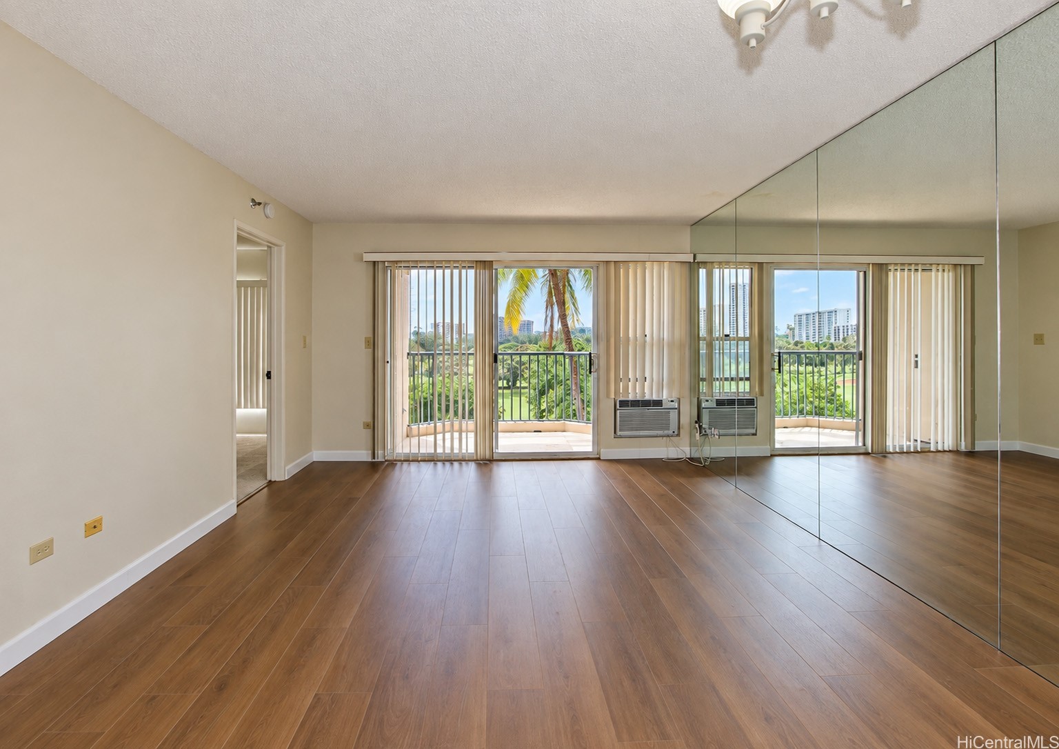 3075 Ala Poha Place 405 Property Photo 2