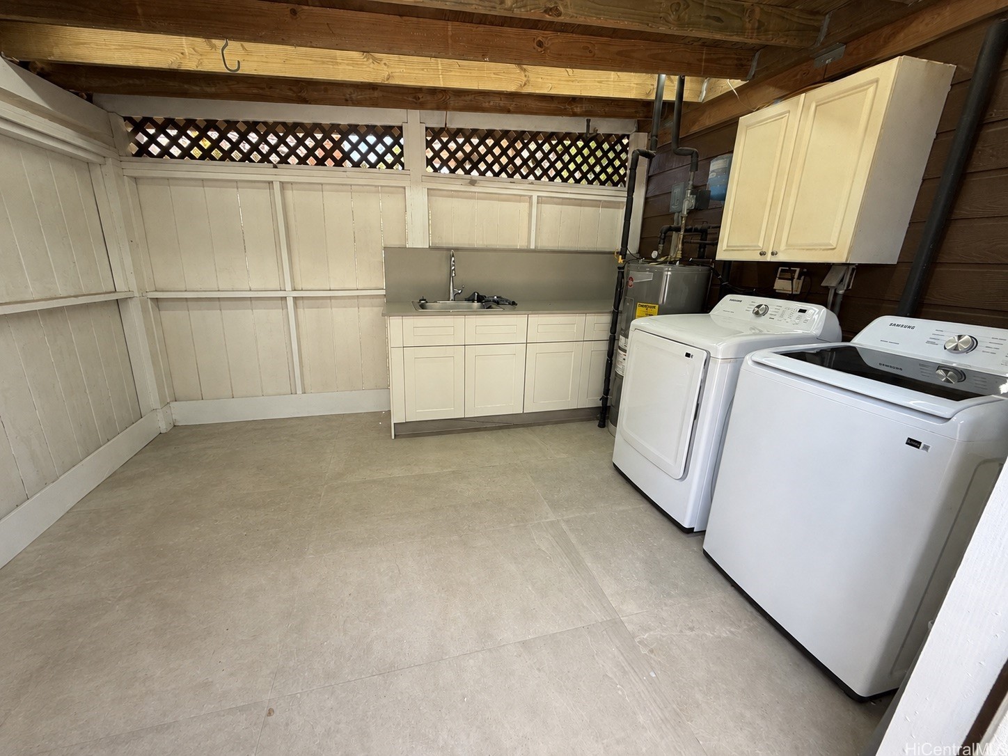 277 Keonekai Road Property Photo 24