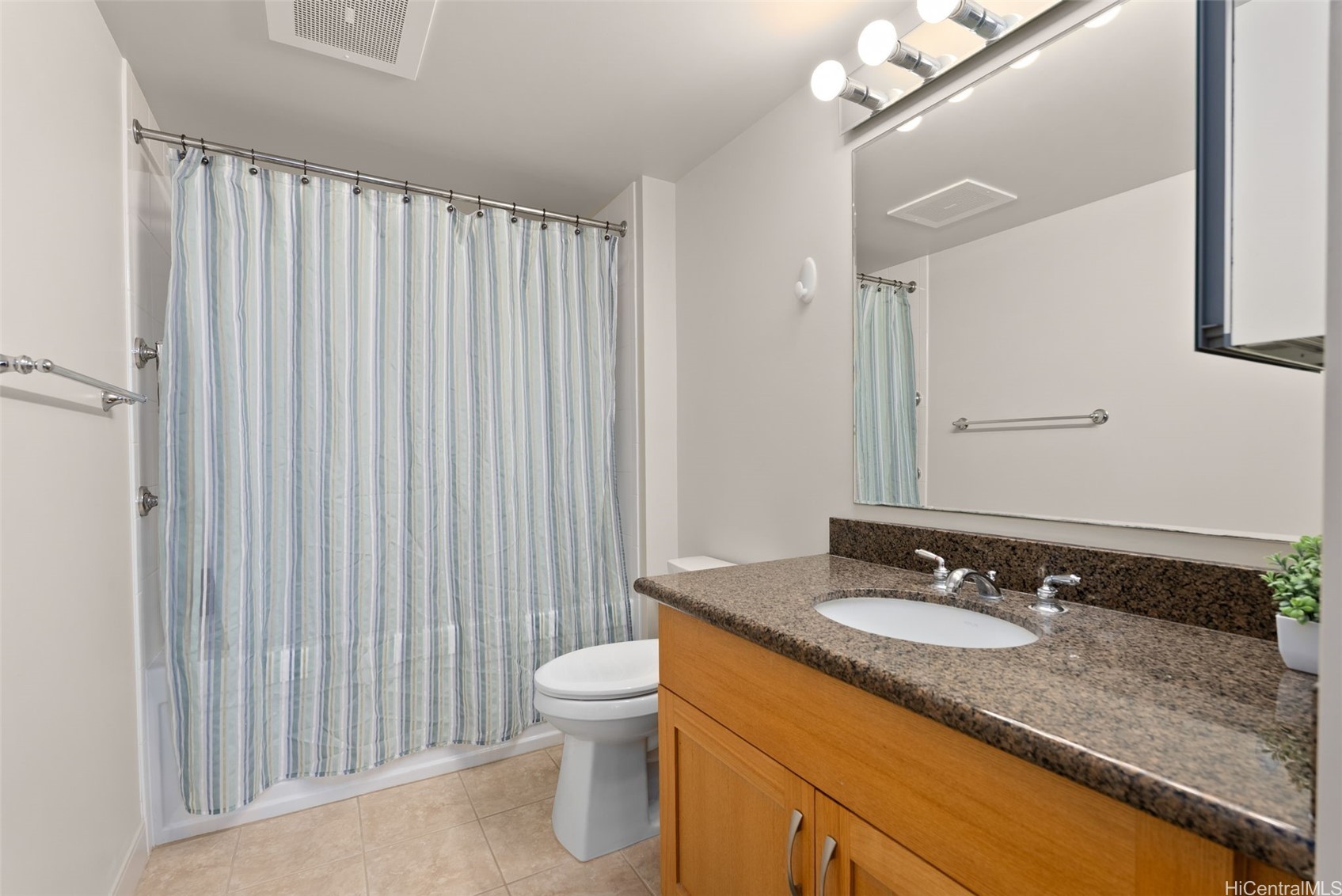 1009 Kapiolani Boulevard 709 Property Photo 9