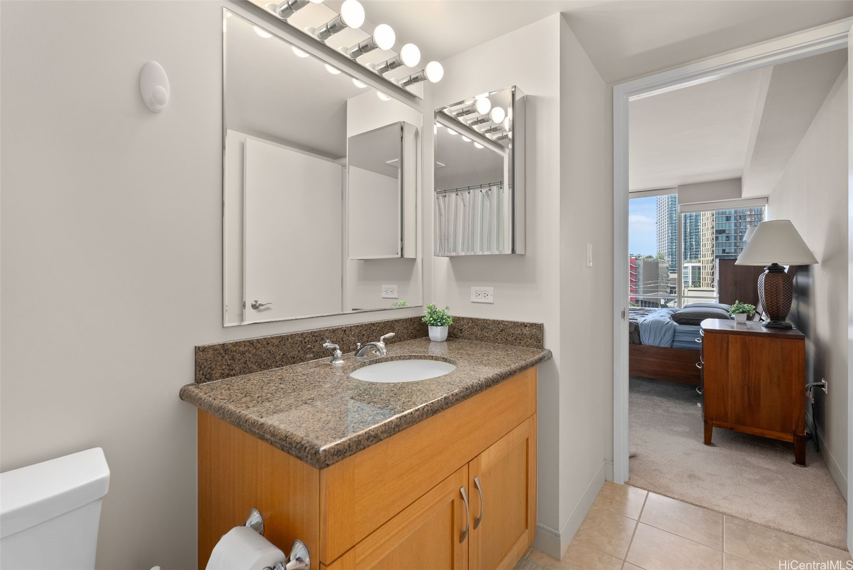 1009 Kapiolani Boulevard 709 Property Photo 10