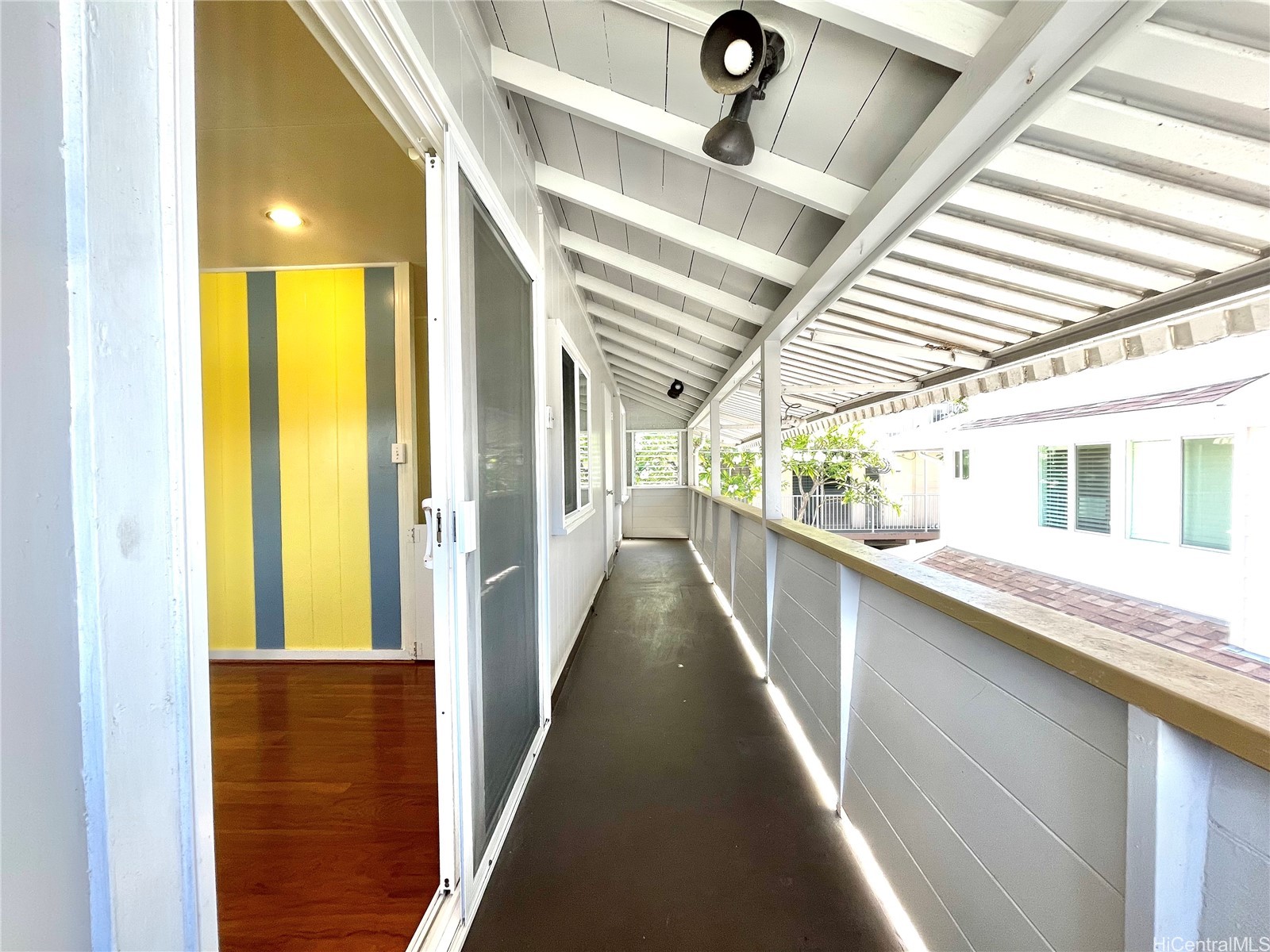 1025 Spencer Street Property Photo 10
