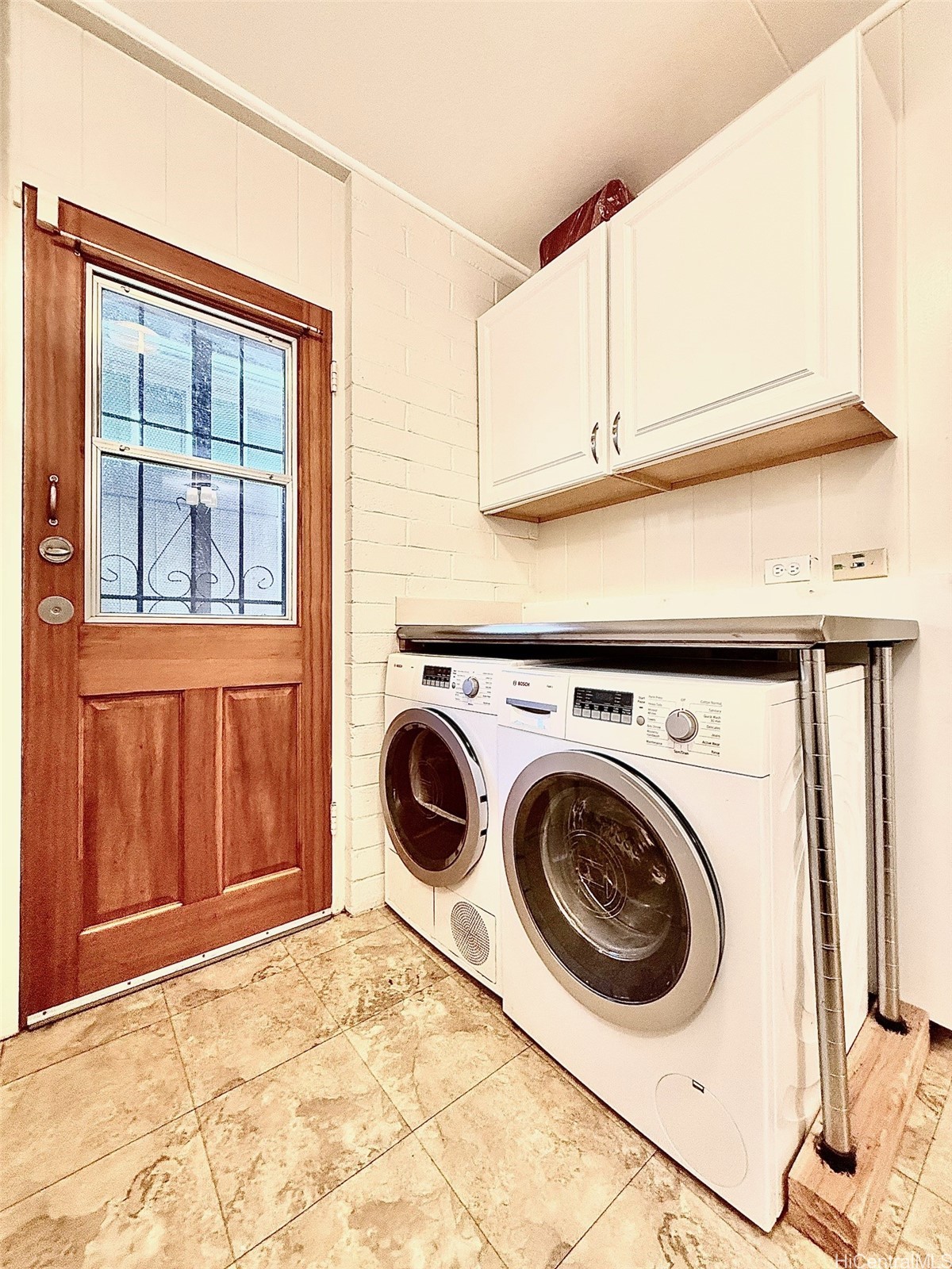1025 Spencer Street Property Photo 20