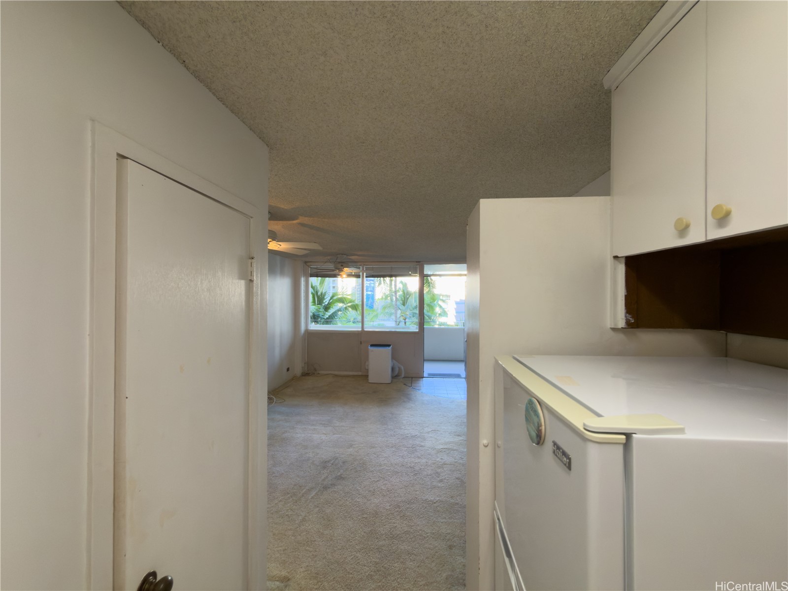 425 Ena Road 805c Property Photo 4
