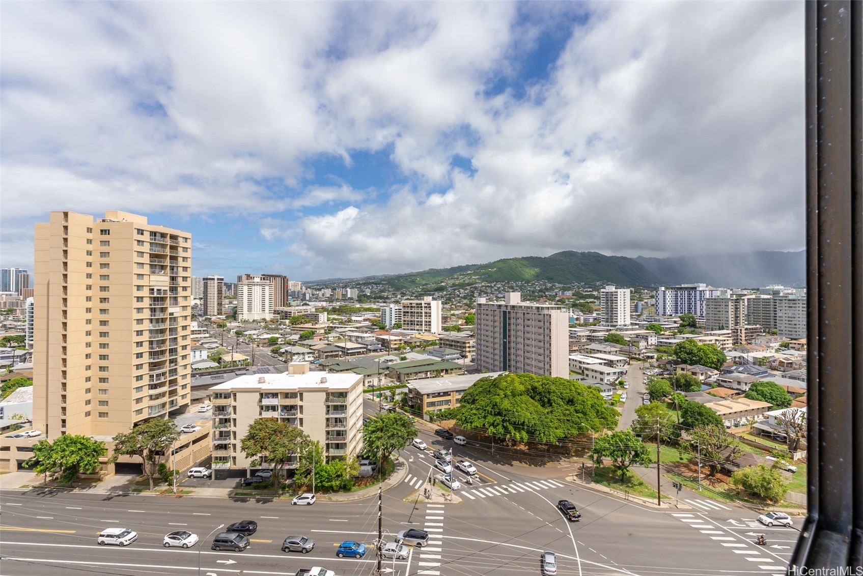 2499 Kapiolani Boulevard 1502 Property Photo 14
