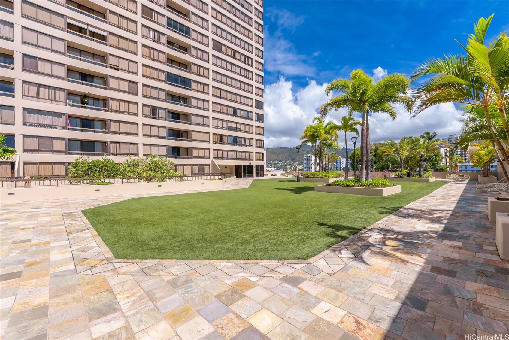 2499 Kapiolani Boulevard 1502 Property Photo 21