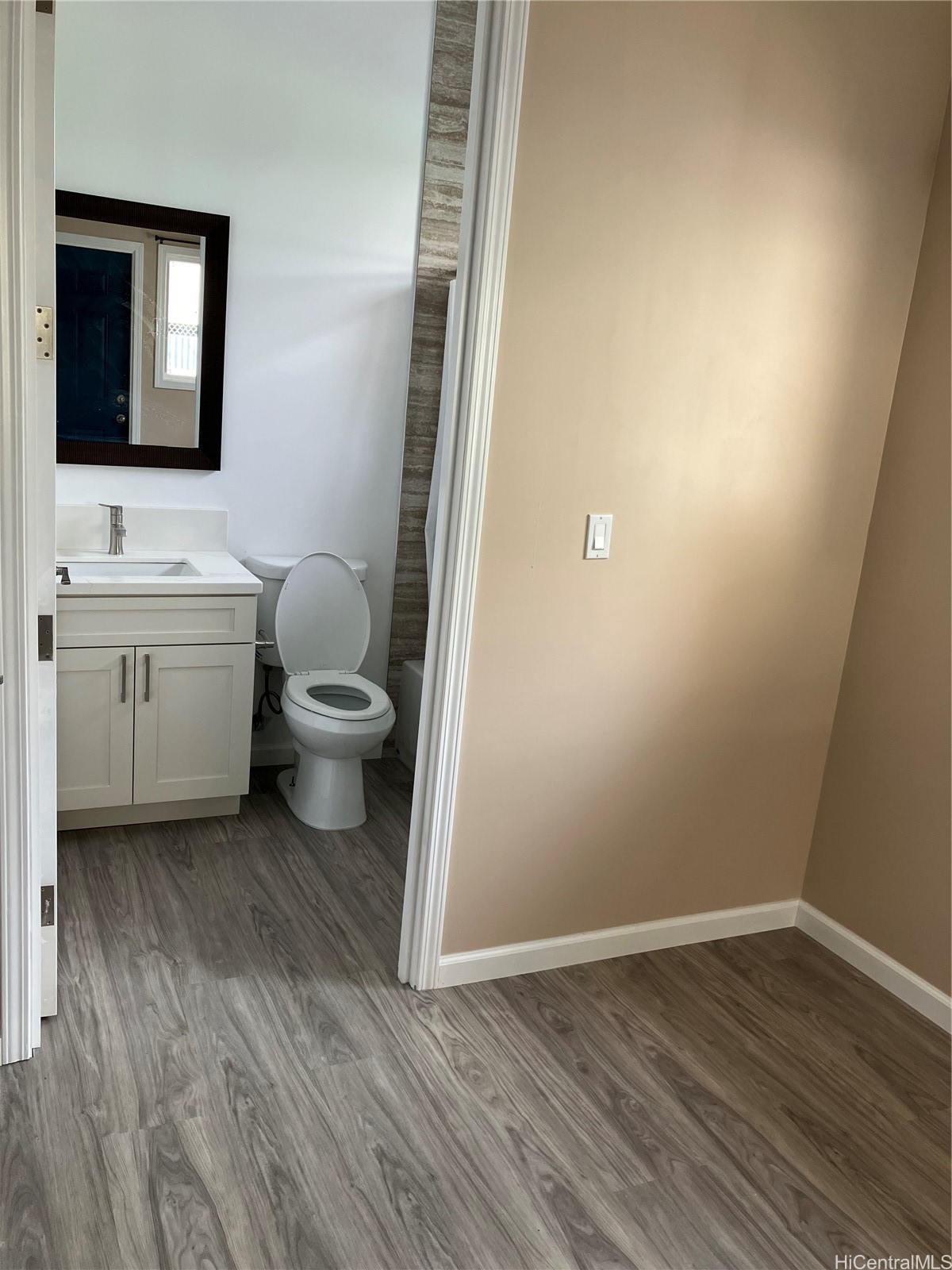 1713 Mutual Lane Property Photo 4