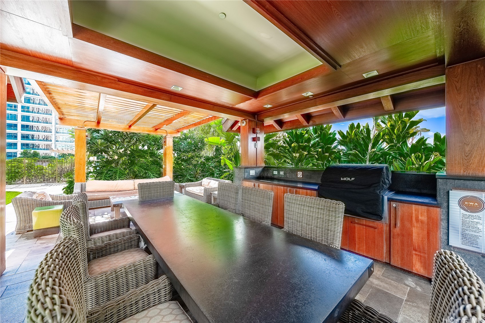 1555 Kapiolani Boulevard Ph2206 Property Photo 14