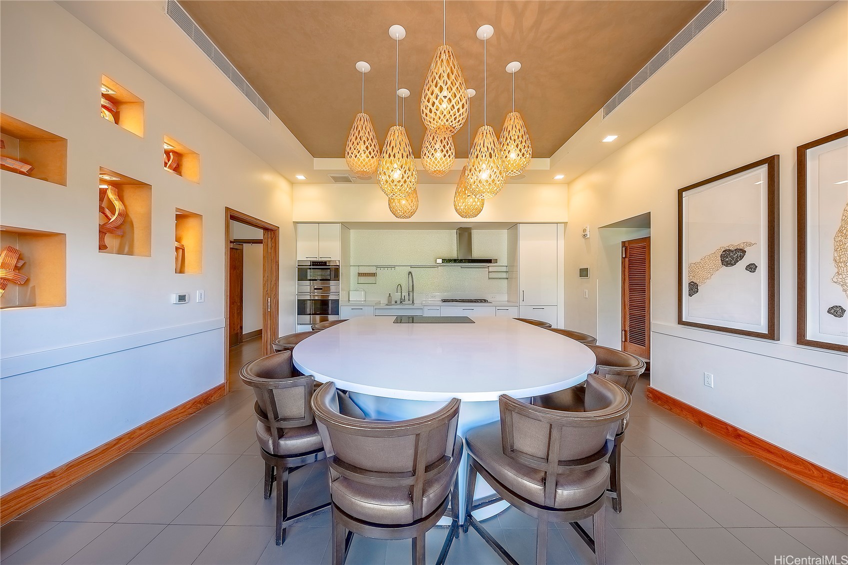 1555 Kapiolani Boulevard Ph2206 Property Photo 15