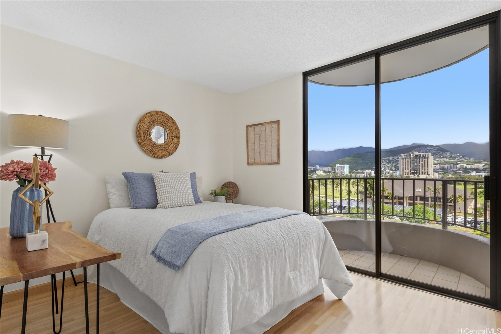 311 Ohua Avenue 802b Property Photo 17
