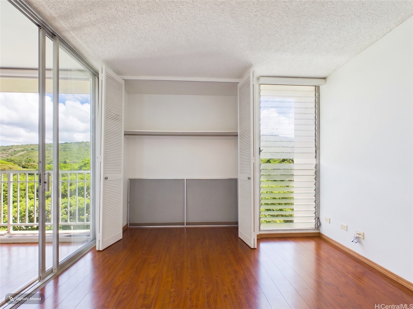 2029 Nuuanu Avenue 710 Property Photo 3