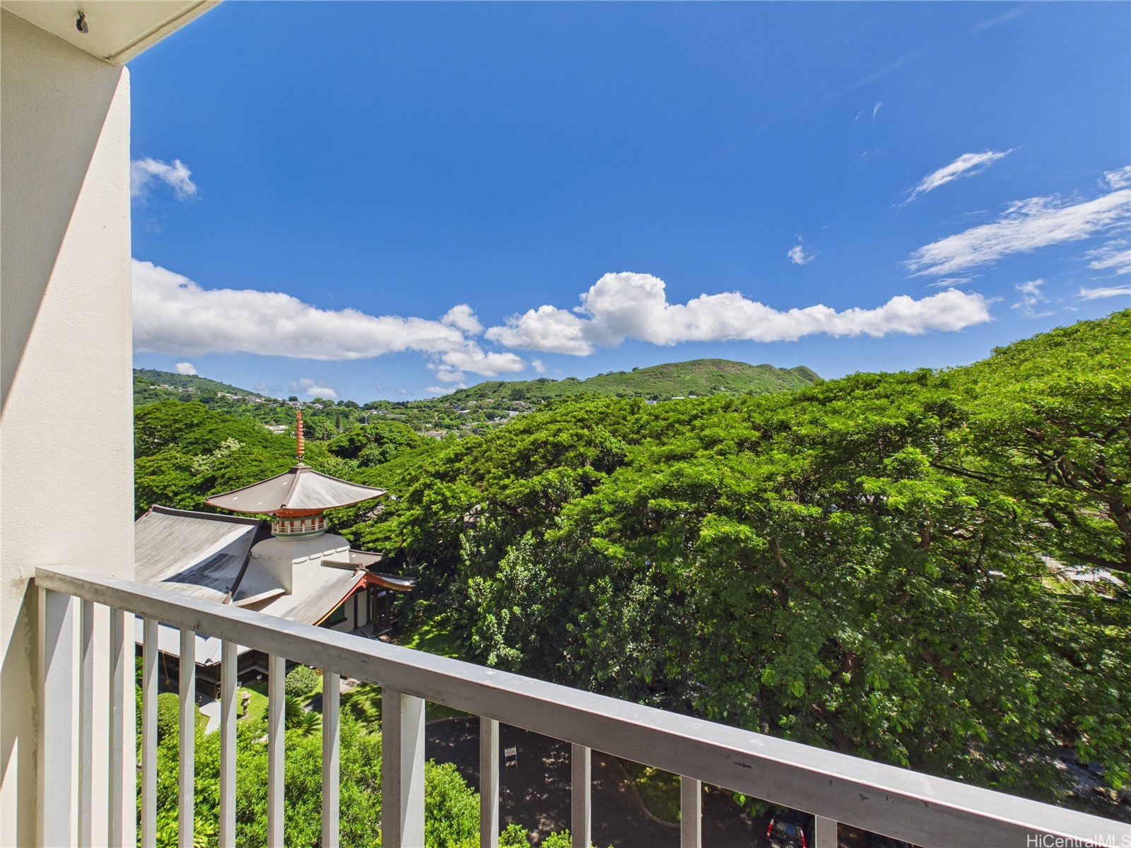 2029 Nuuanu Avenue 710 Property Photo 9