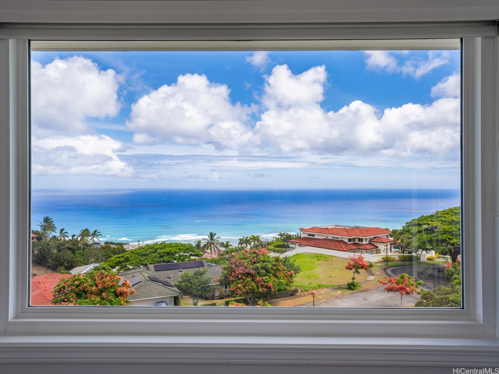 1179 Ikena Circle Property Photo 2