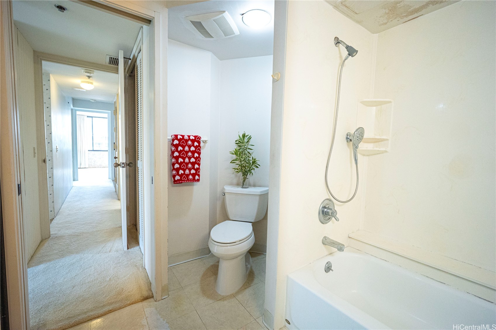 2232 Kapiolani Boulevard 404 Property Photo 6