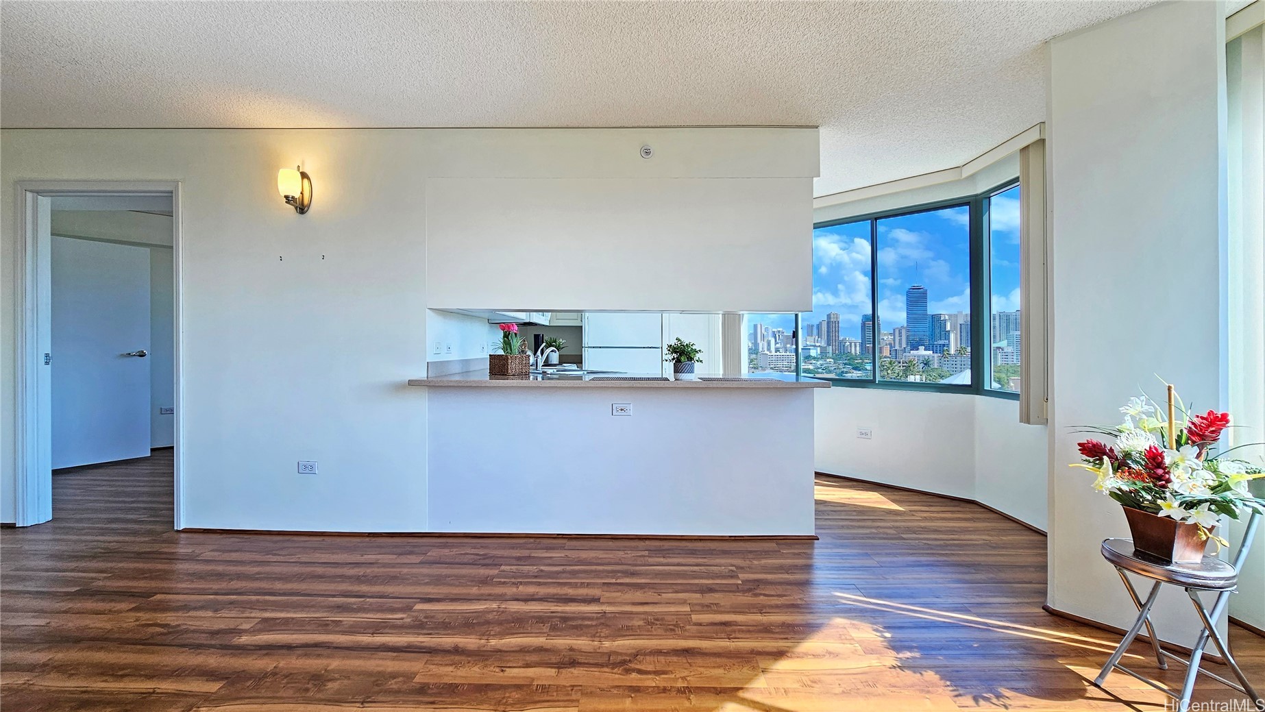 1314 Kalakaua Avenue 802 Property Photo 7