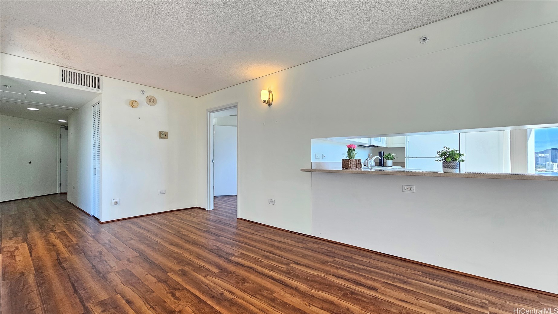 1314 Kalakaua Avenue 802 Property Photo 12