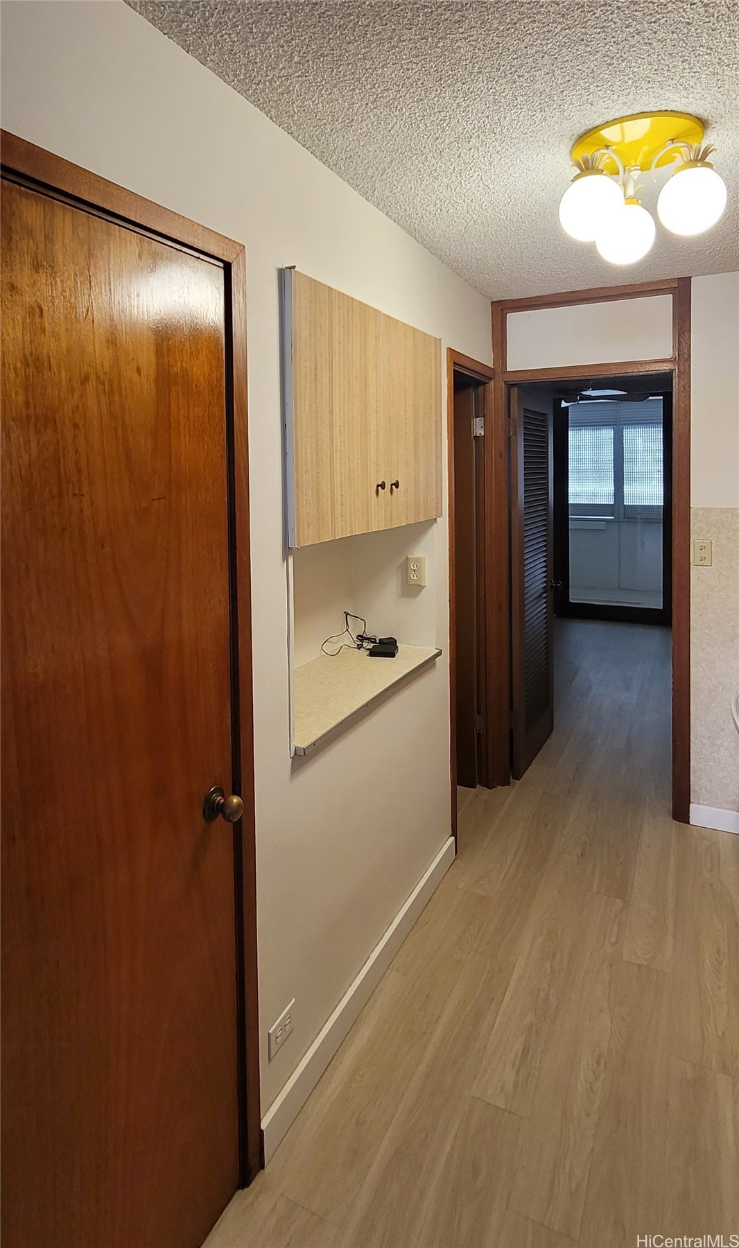 425 Ena Road 403b Property Photo 4