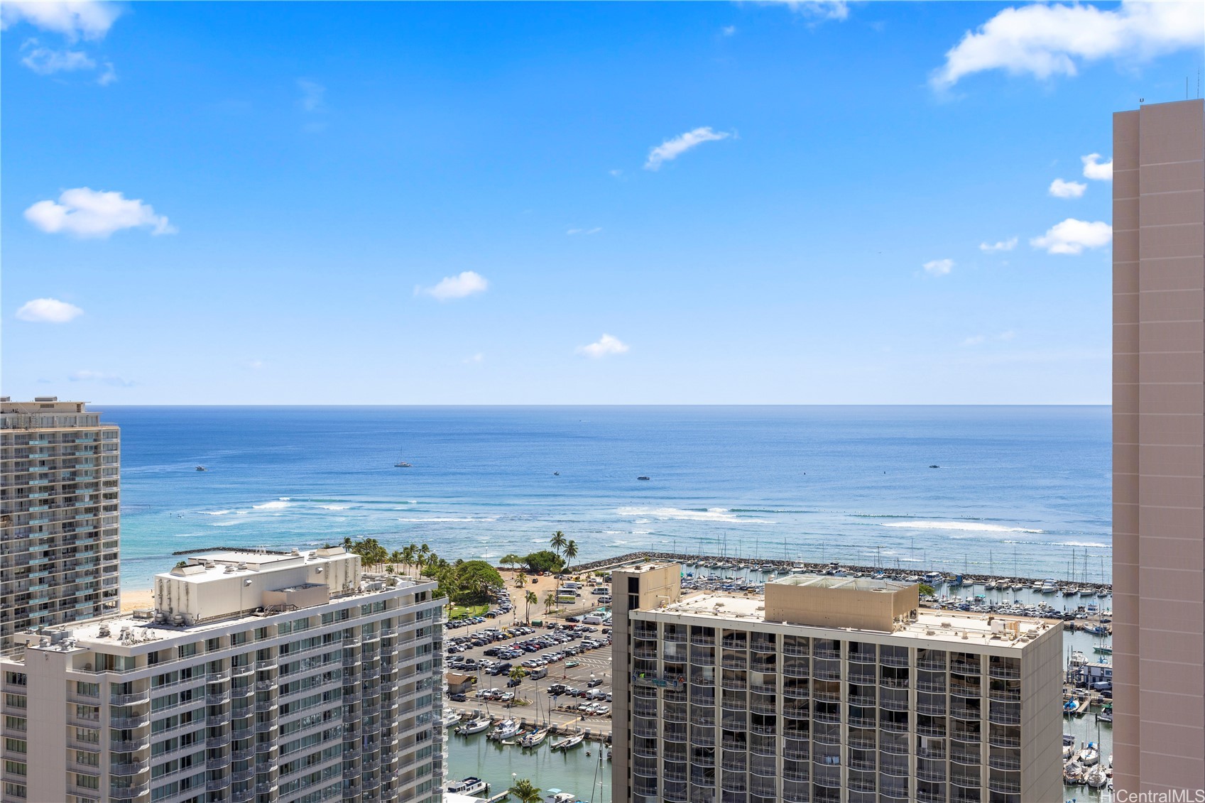 1700 Ala Moana Boulevard 3304 Property Photo 2