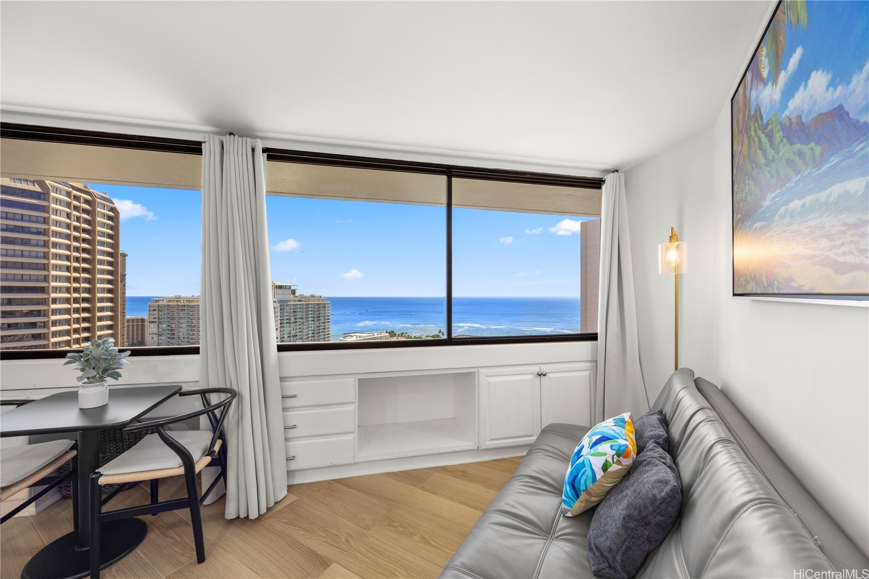 1700 Ala Moana Boulevard 3304 Property Photo 6