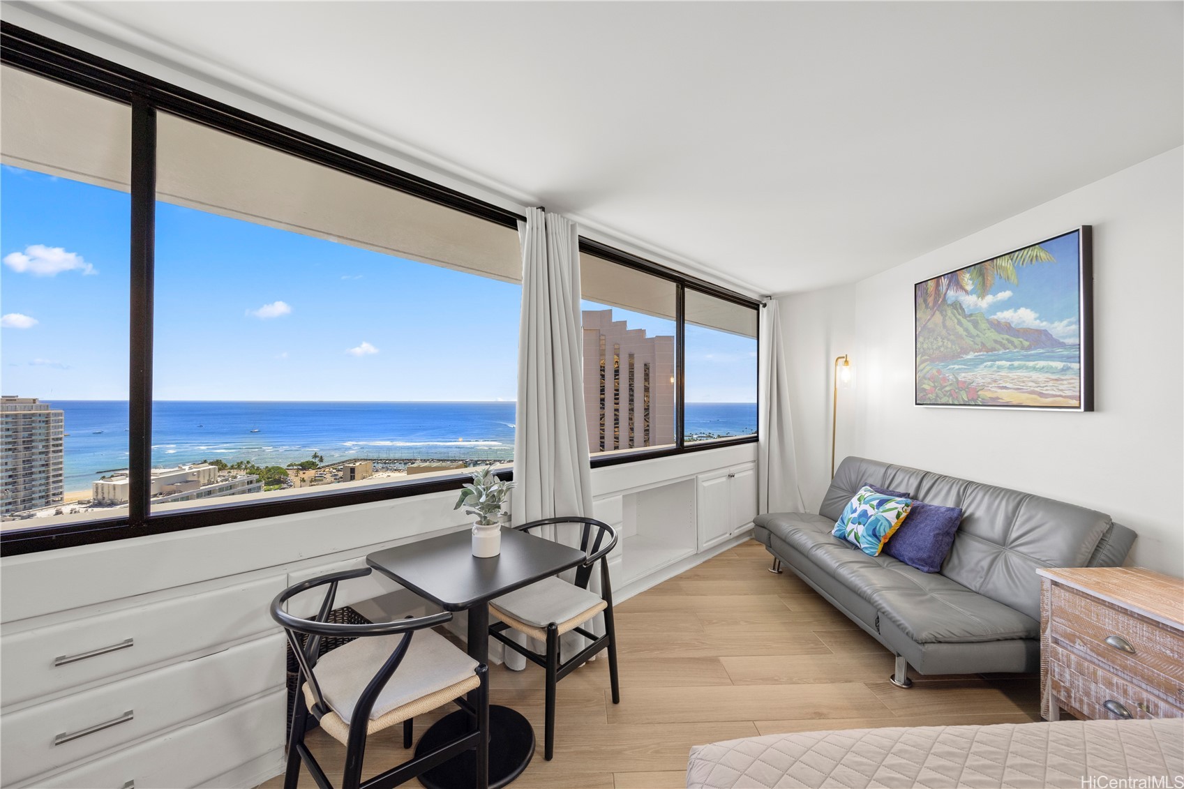 1700 Ala Moana Boulevard 3304 Property Photo 9