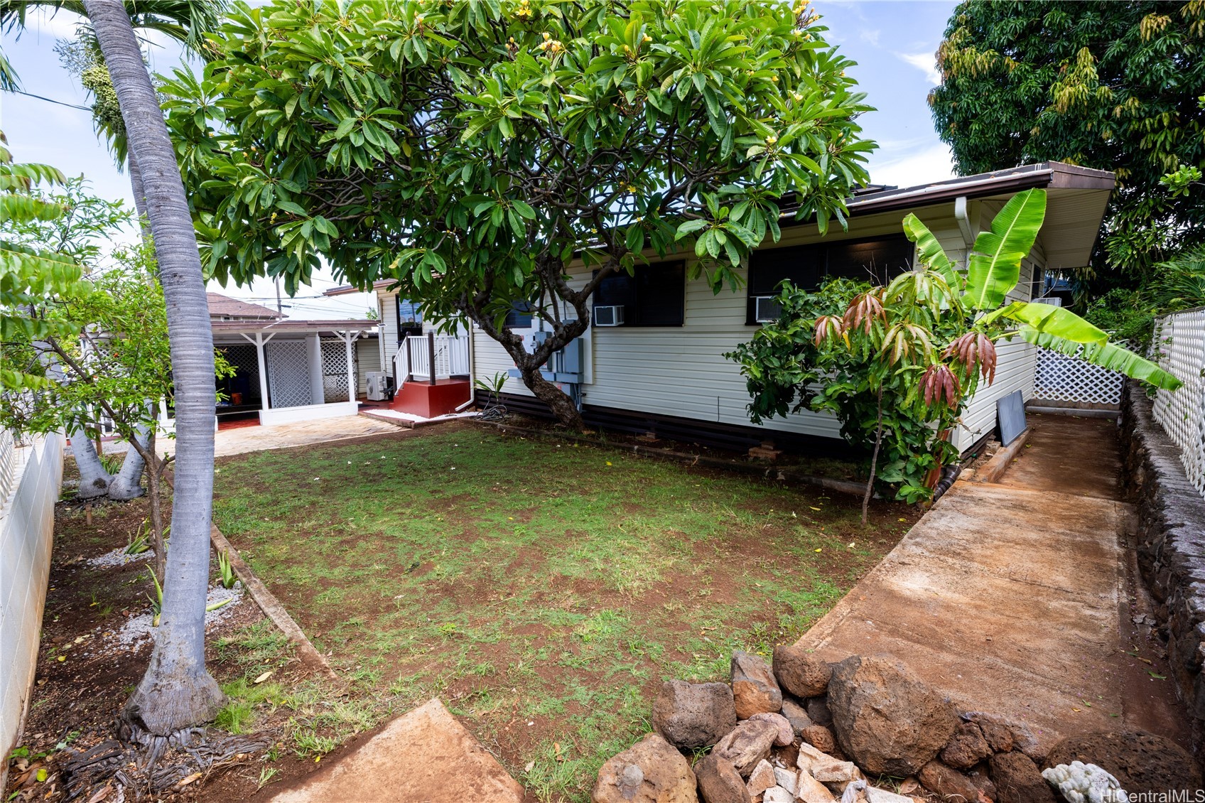 1003 5th Avenue Property Photo 5