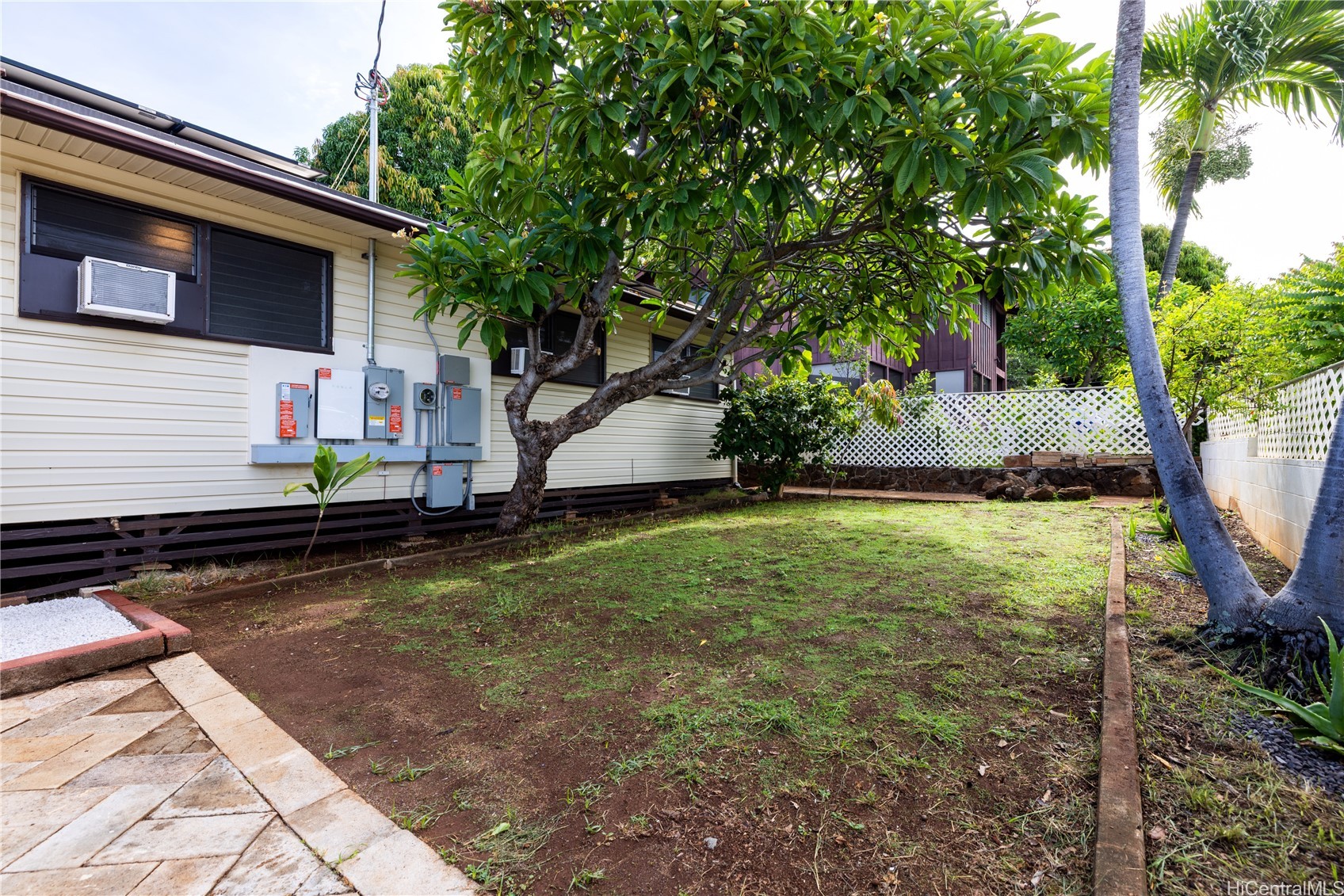 1003 5th Avenue Property Photo 6