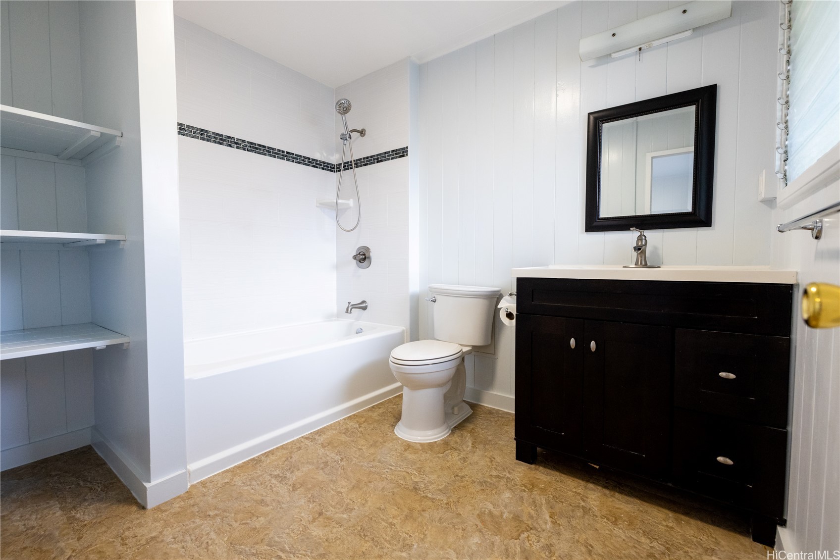 1003 5th Avenue Property Photo 24