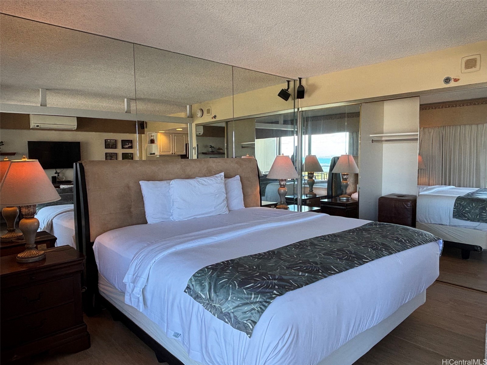 1777 Ala Moana Boulevard 1627 Property Photo 2