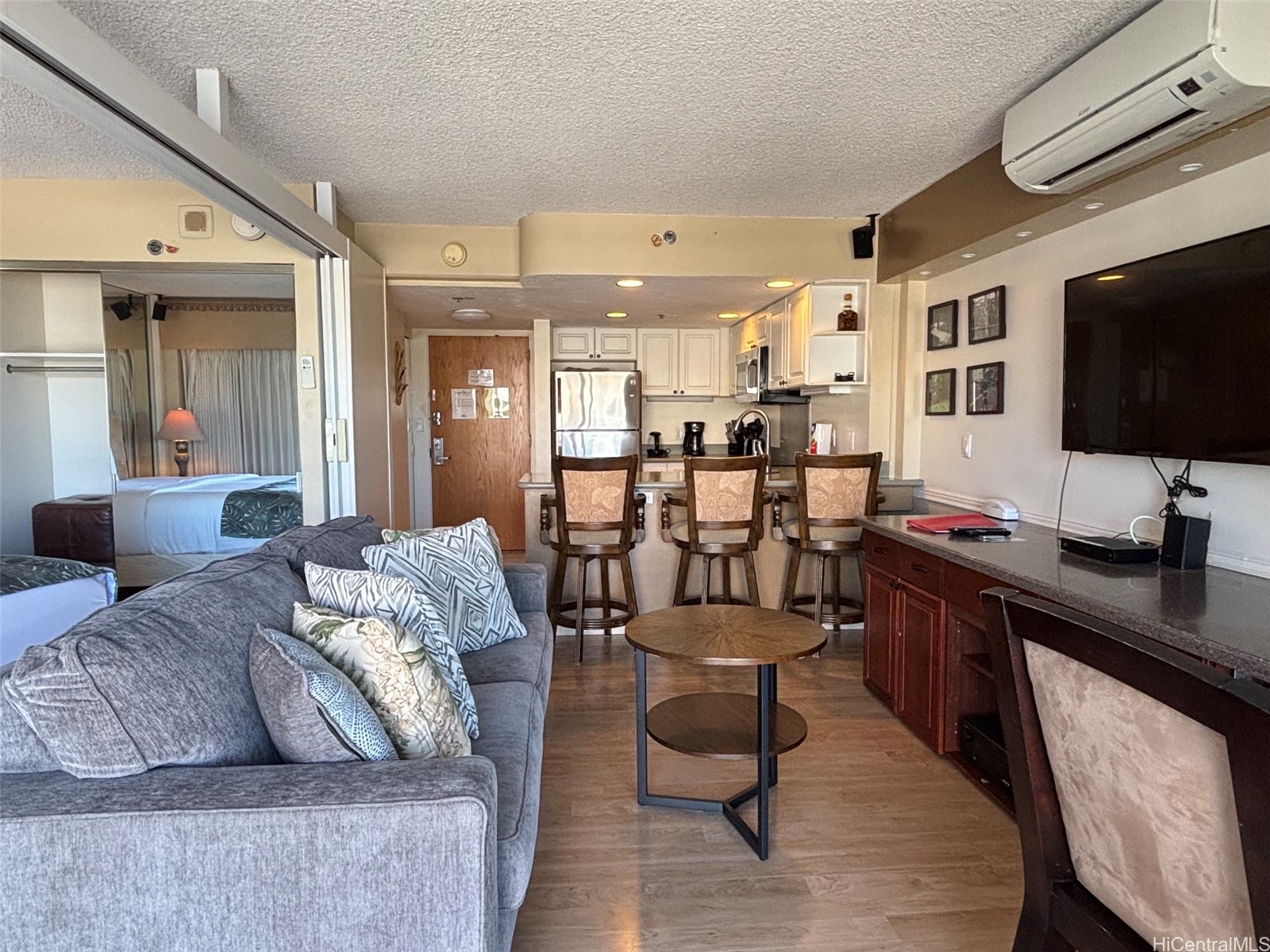 1777 Ala Moana Boulevard 1627 Property Photo 3