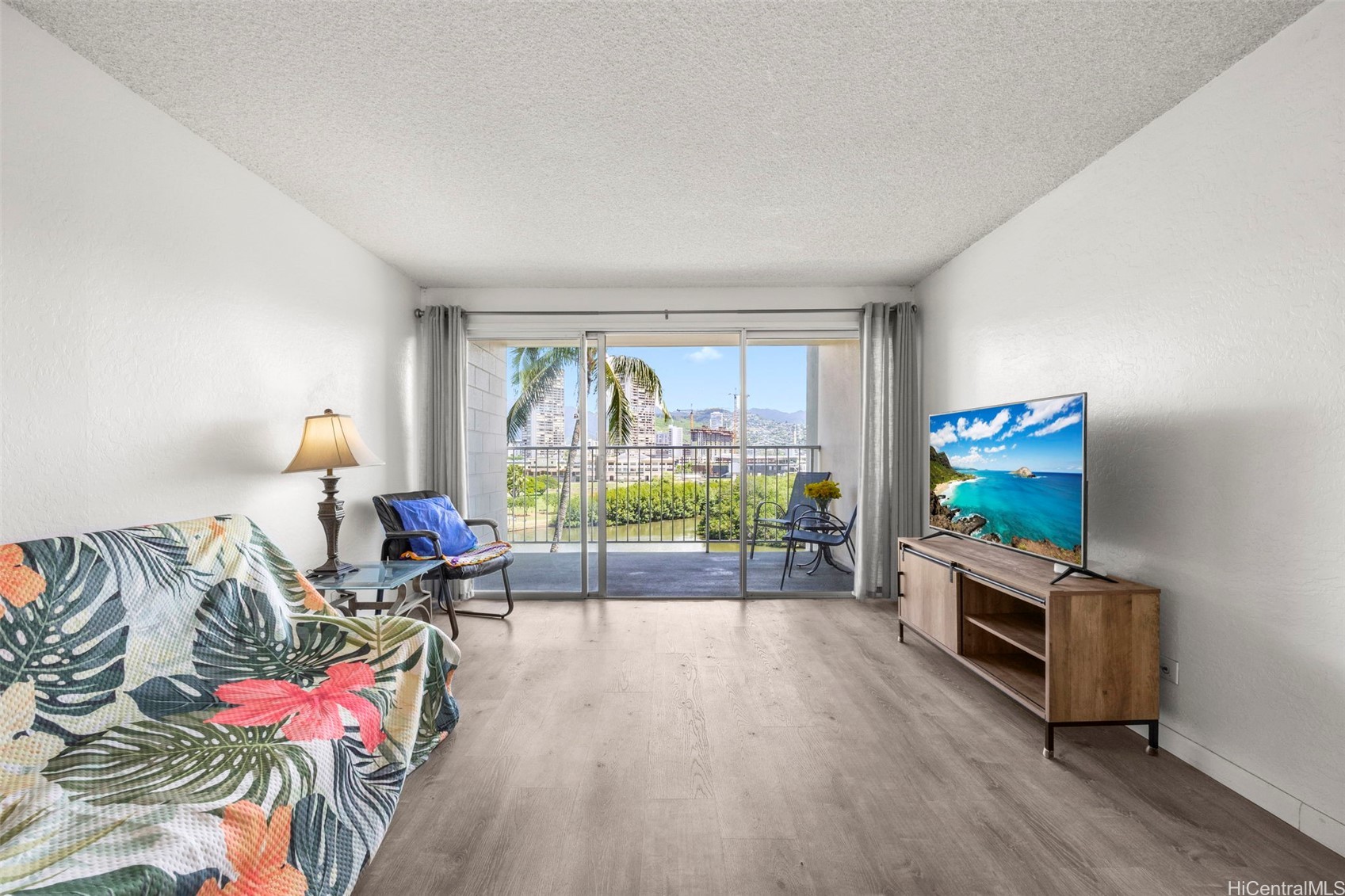 2211 Ala Wai Boulevard 703 Property Photo 3