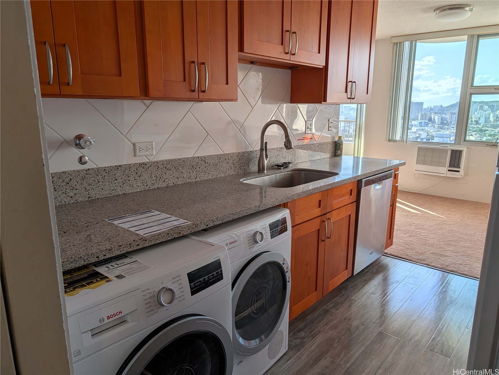 2825 S King Street 2602 Property Photo 16