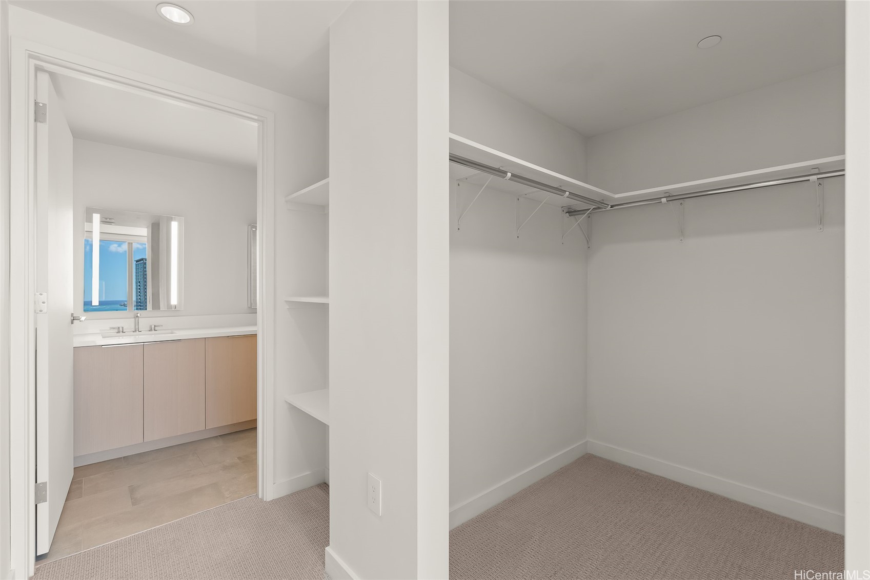1001 Queen Street 3000 Property Photo 5