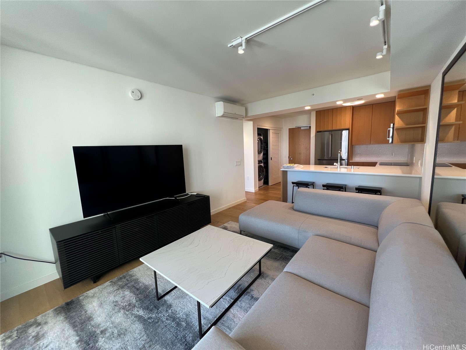 1388 Kapiolani Boulevard 1807 Property Photo 1