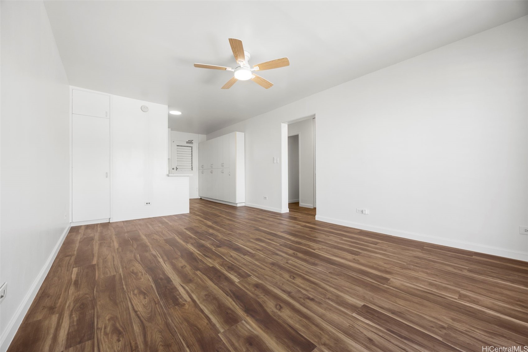 2440 Date Street 904 Property Photo 10