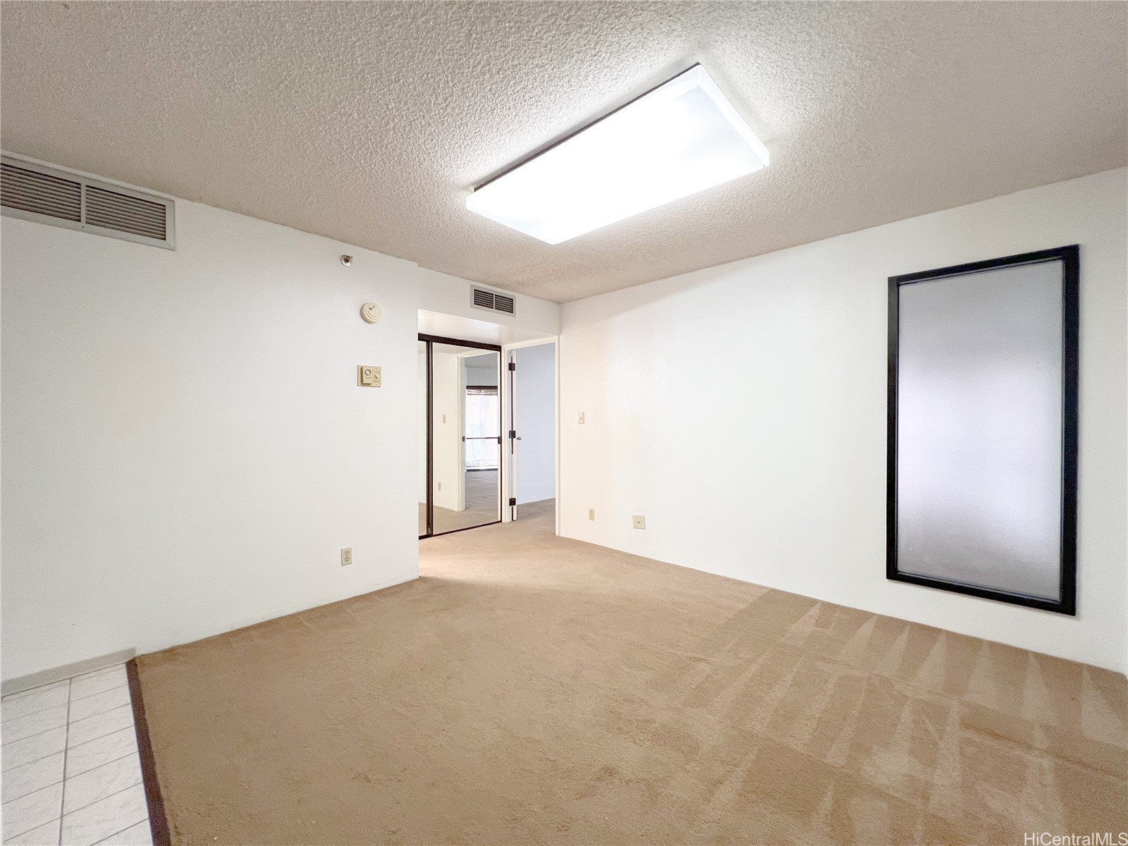 1088 Bishop Street 1012 Property Photo 1