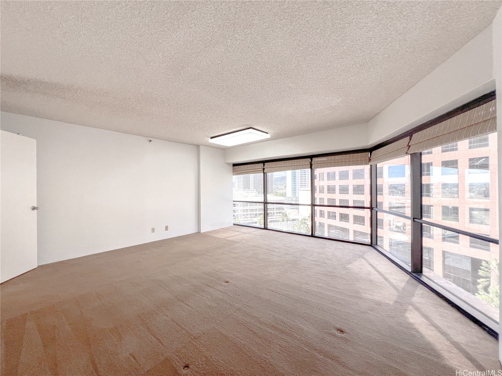 1088 Bishop Street 1012 Property Photo 11