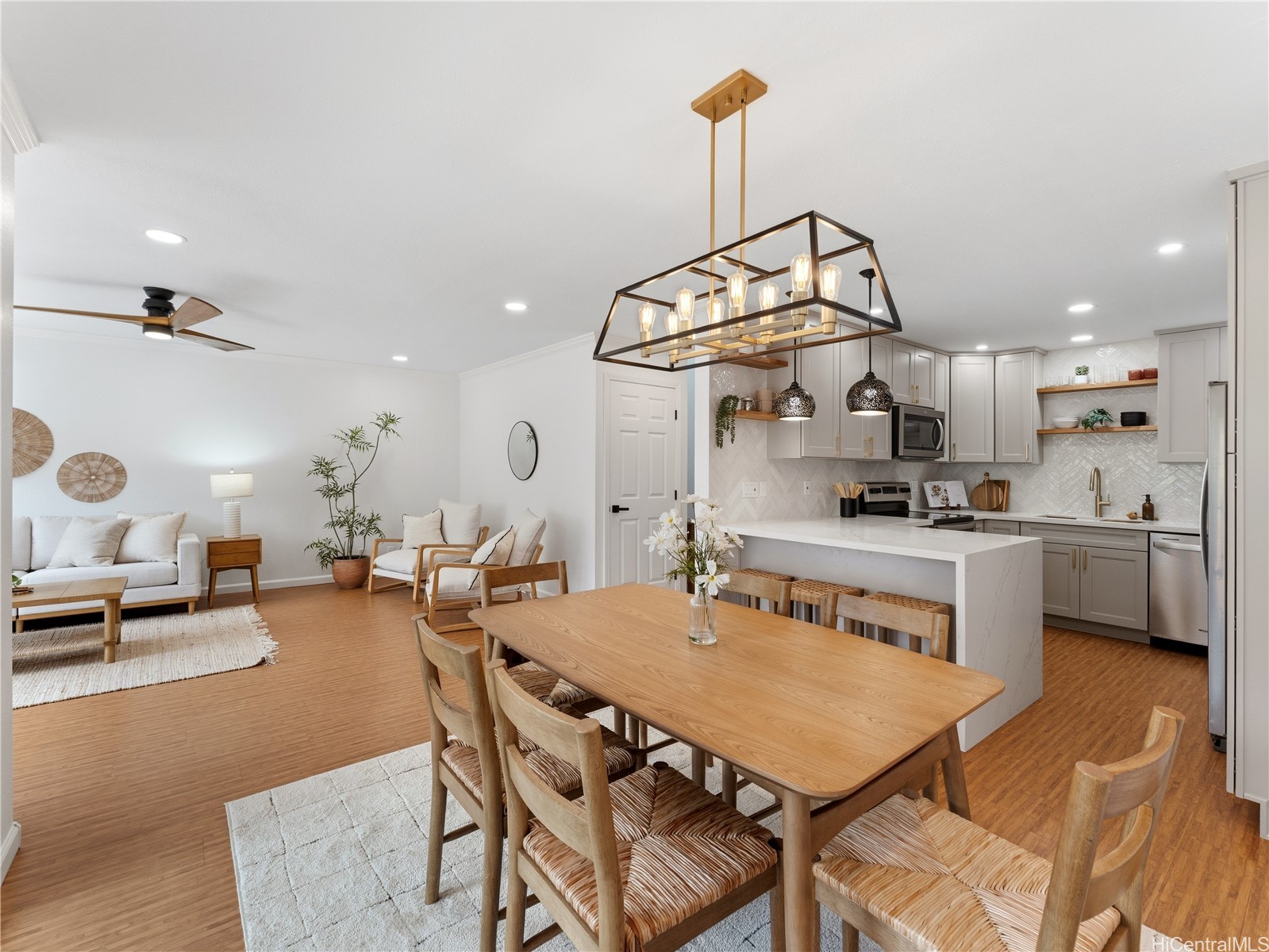 47-028 Hui Iwa Place 45e Property Photo 1