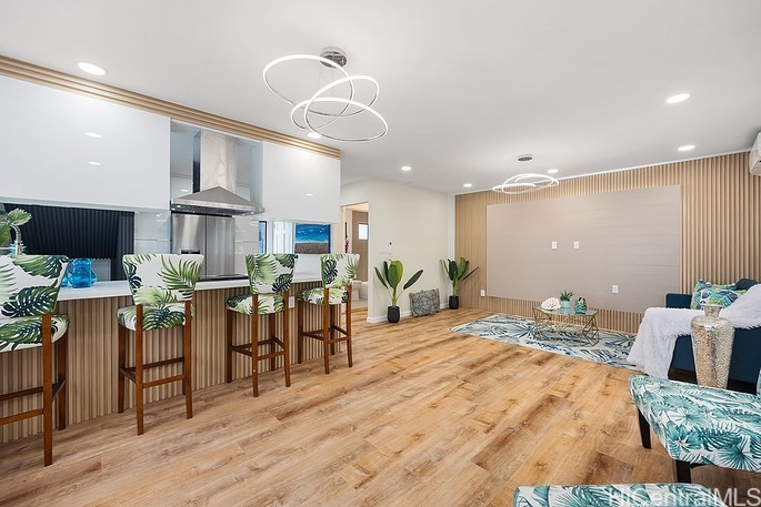 1812 Waiola Street A Property Photo 1