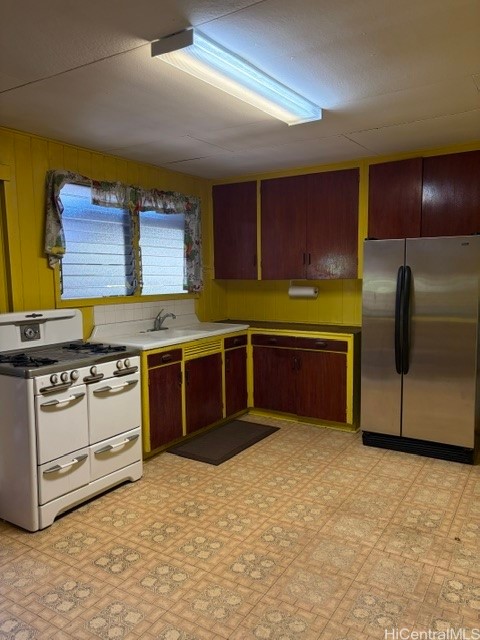 2325 Pio Place Property Photo 10
